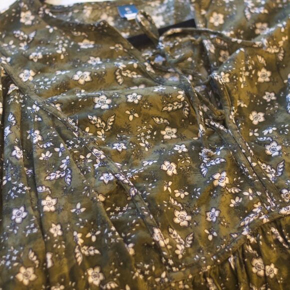 Old Navy Long Sleeve Mini Swing Dress - Picture 6 of 6